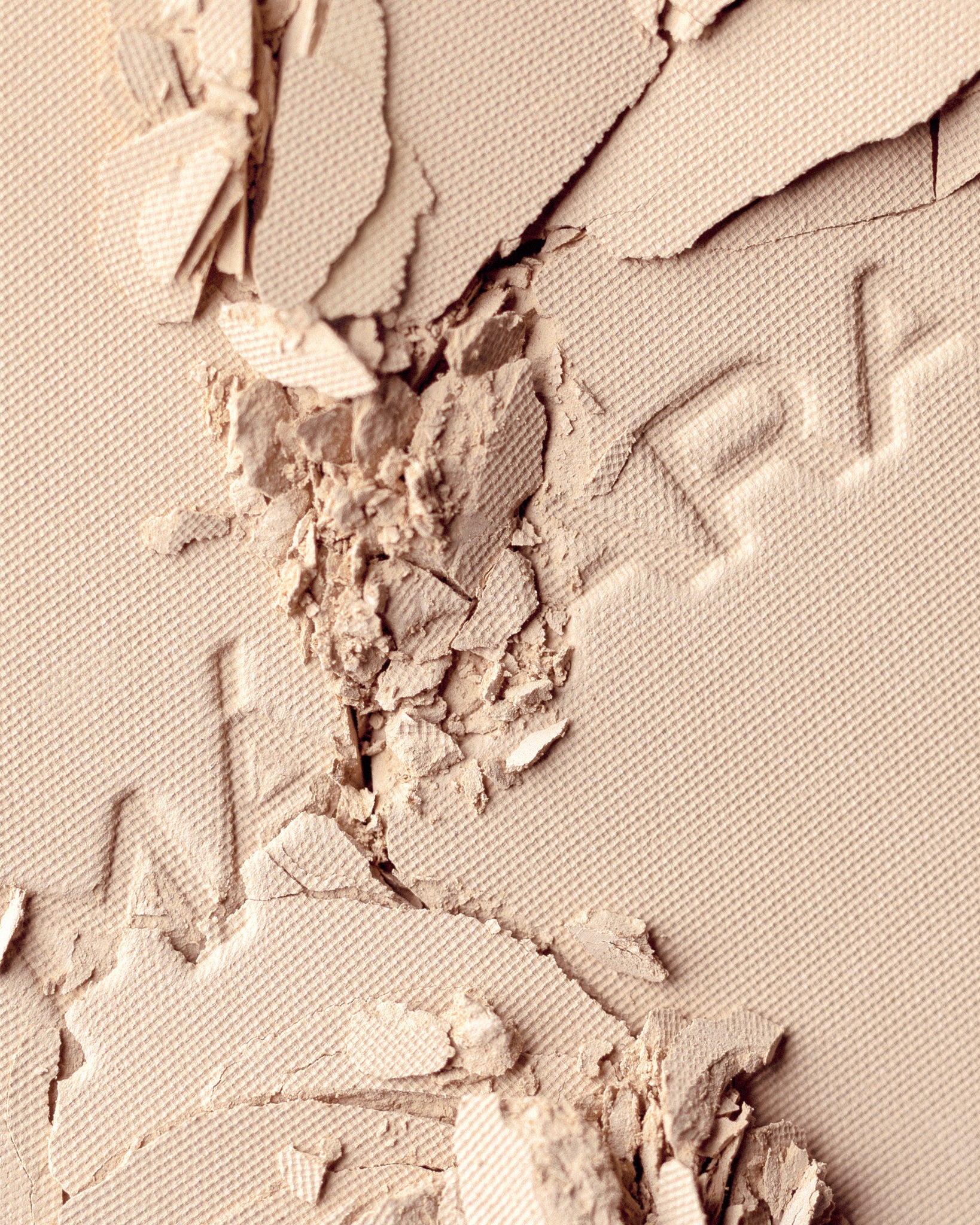 Soft Silk Mineral Powder - Image 16