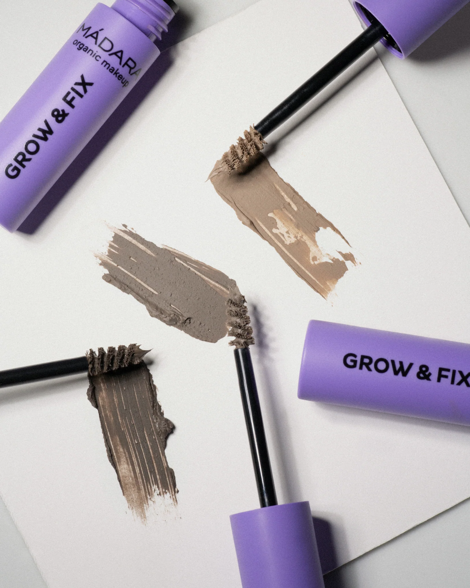 Brow and Lash Booster - Image 12