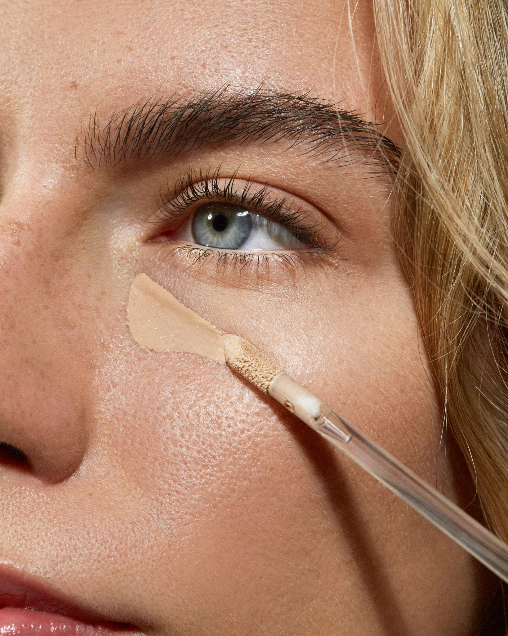 Luminous Perfecting Concealer - Image 50