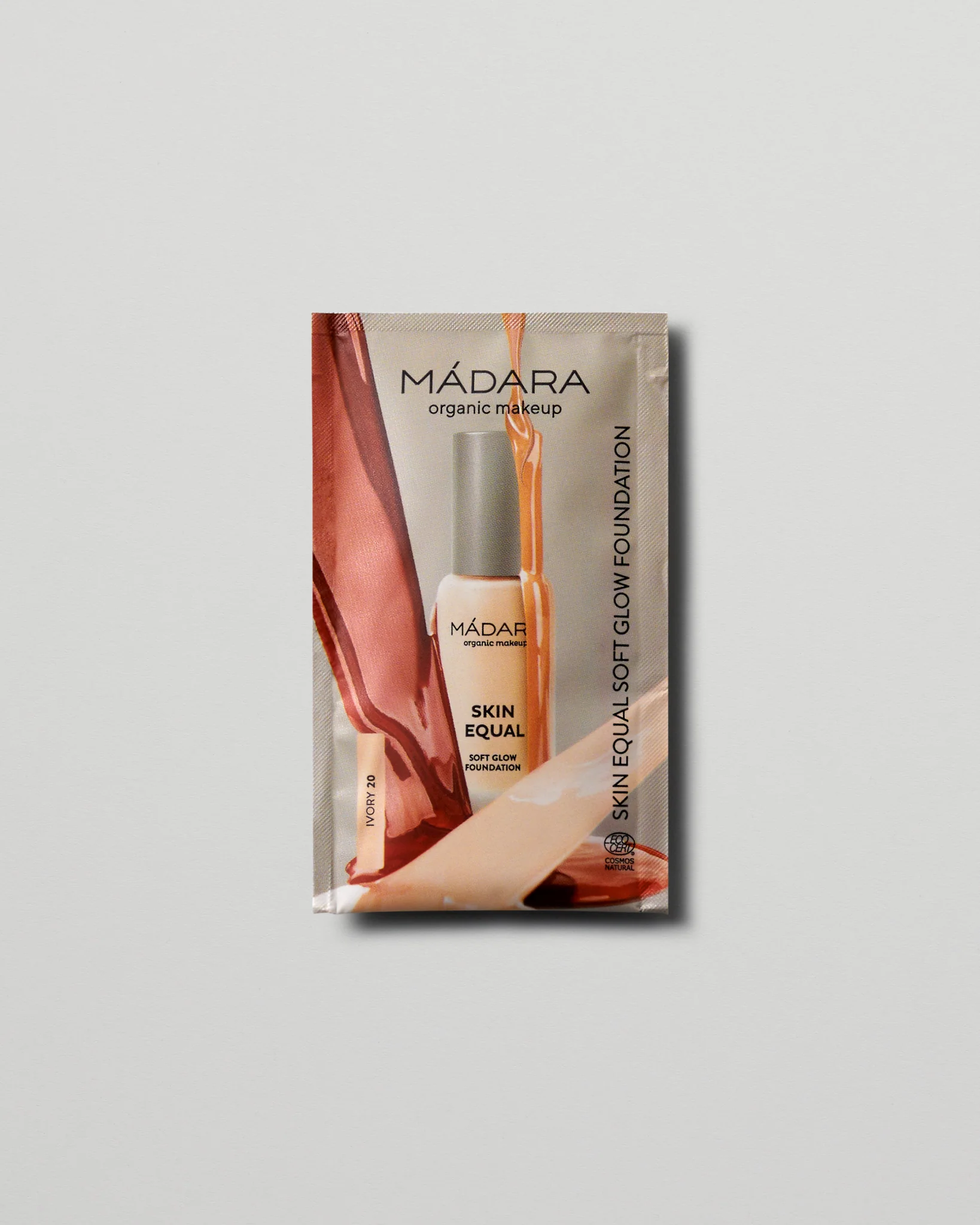 Soft Glow Foundation SPF20 - Image 11