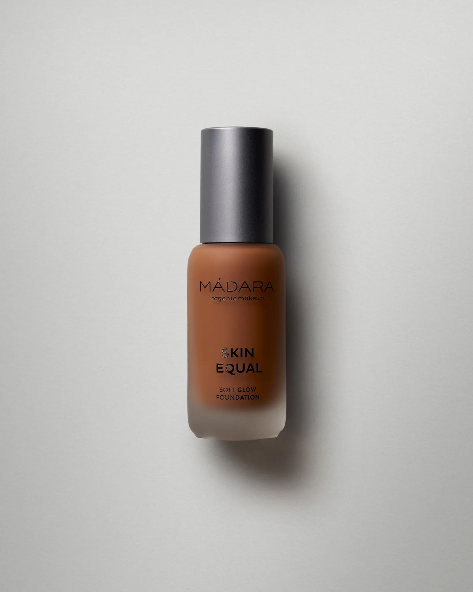 Soft Glow Foundation SPF20 - Image 19