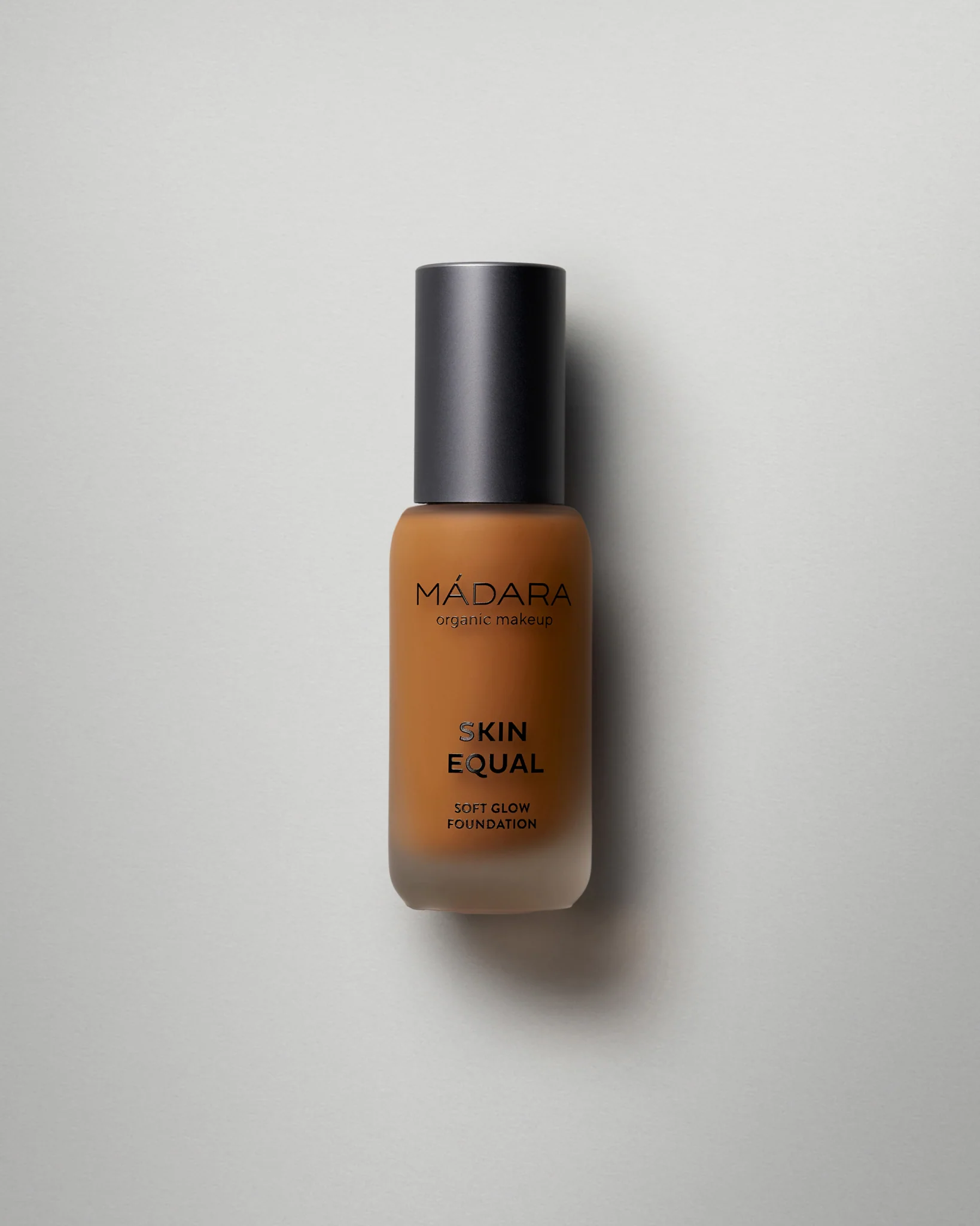 Soft Glow Foundation SPF20 - Image 25
