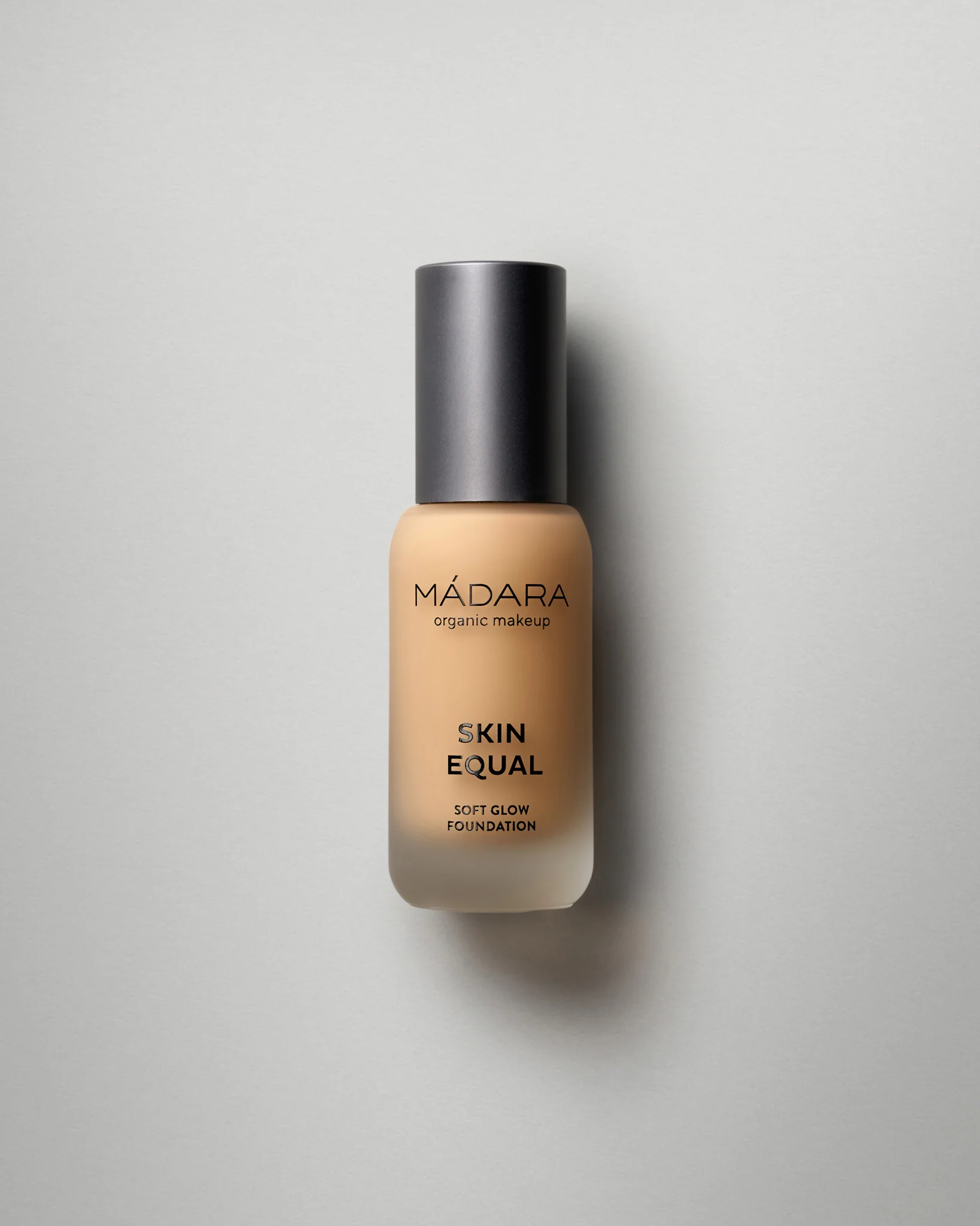 Soft Glow Foundation SPF20 - Image 43
