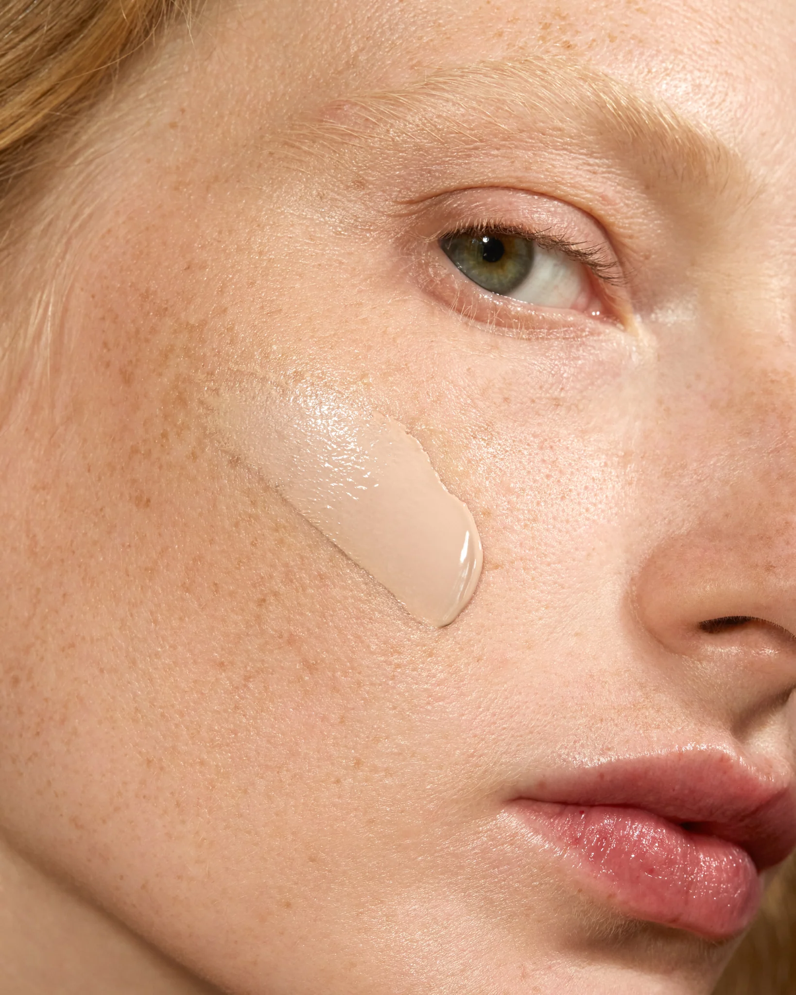 Semi-Matte Peptide Foundation - Image 110