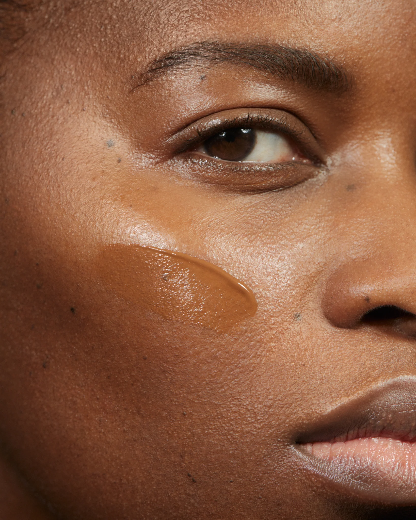 Semi-Matte Peptide Foundation - Image 43