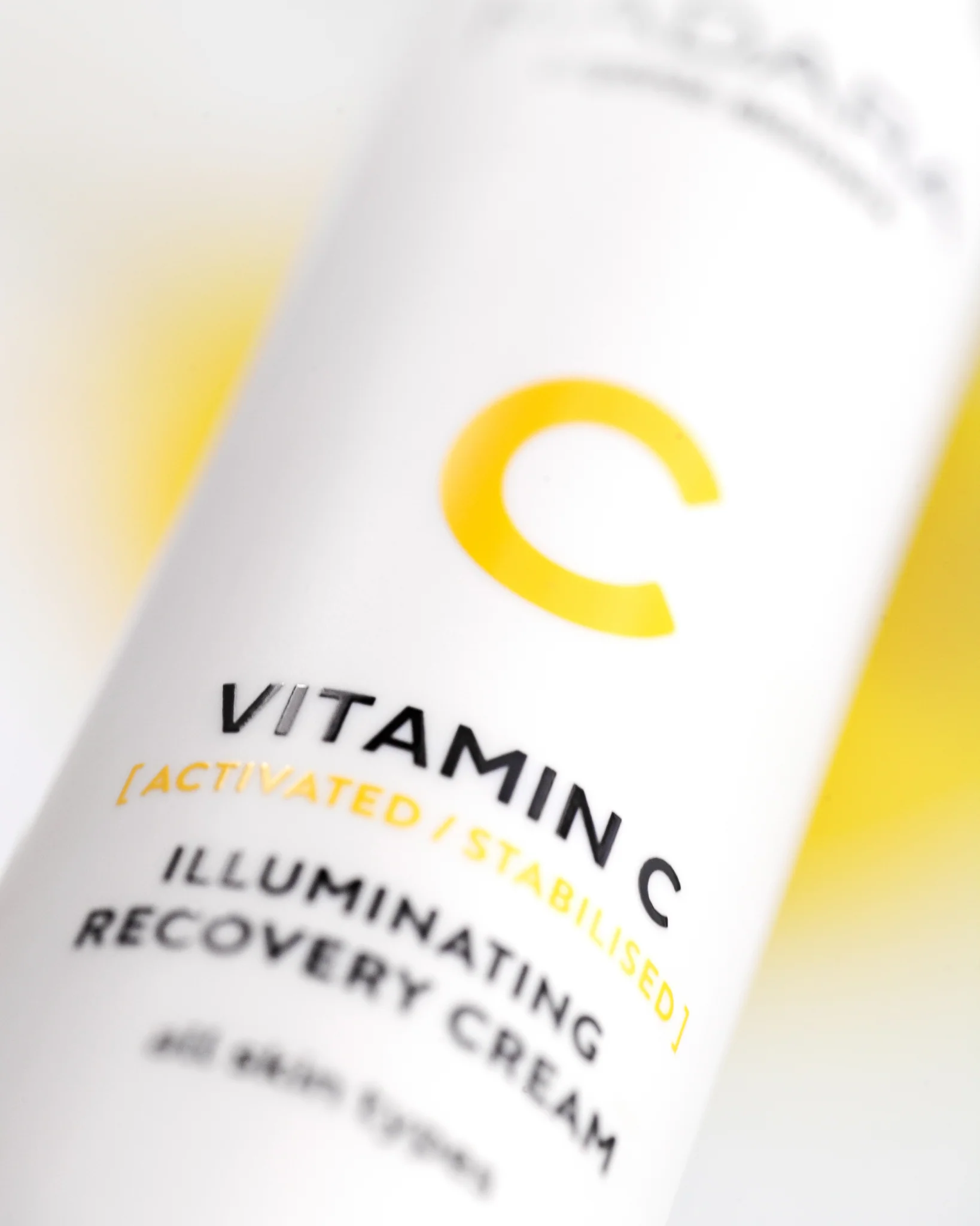 Illuminating Recovery Cream - Image 12